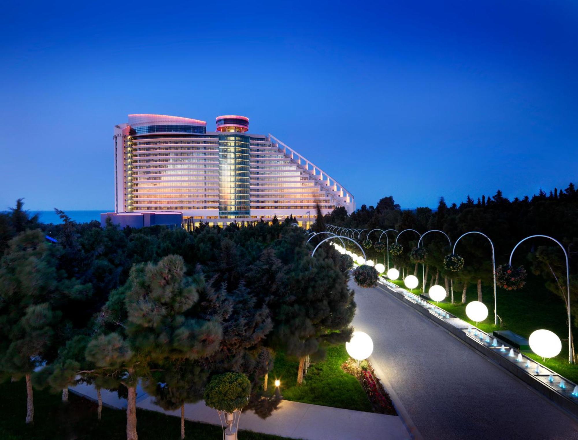 Bilgah Beach Hotel Экстерьер фото Hilton Baku